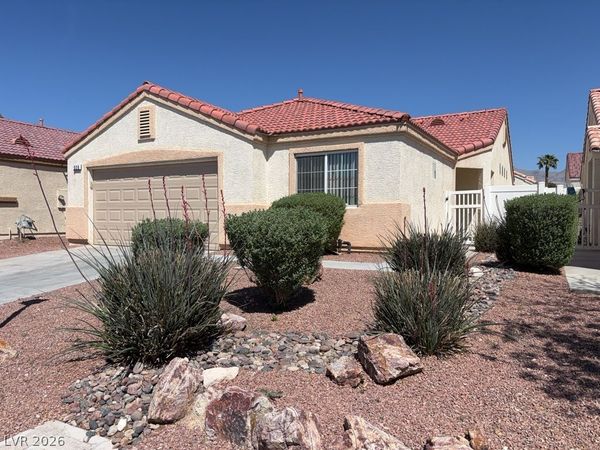526 Regal Robin Way , North Las Vegas, NV 89084