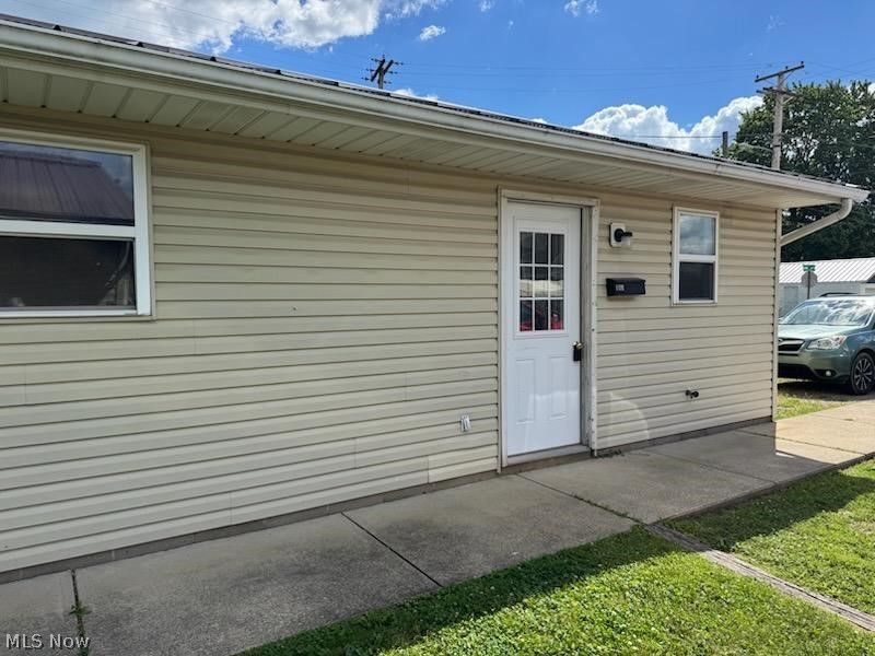 120 8th Drive NE, New Philadelphia, OH 44663 Photo 2