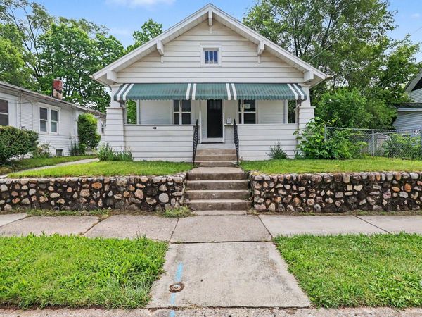42 Grand Avenue, Battle Creek, MI 49037