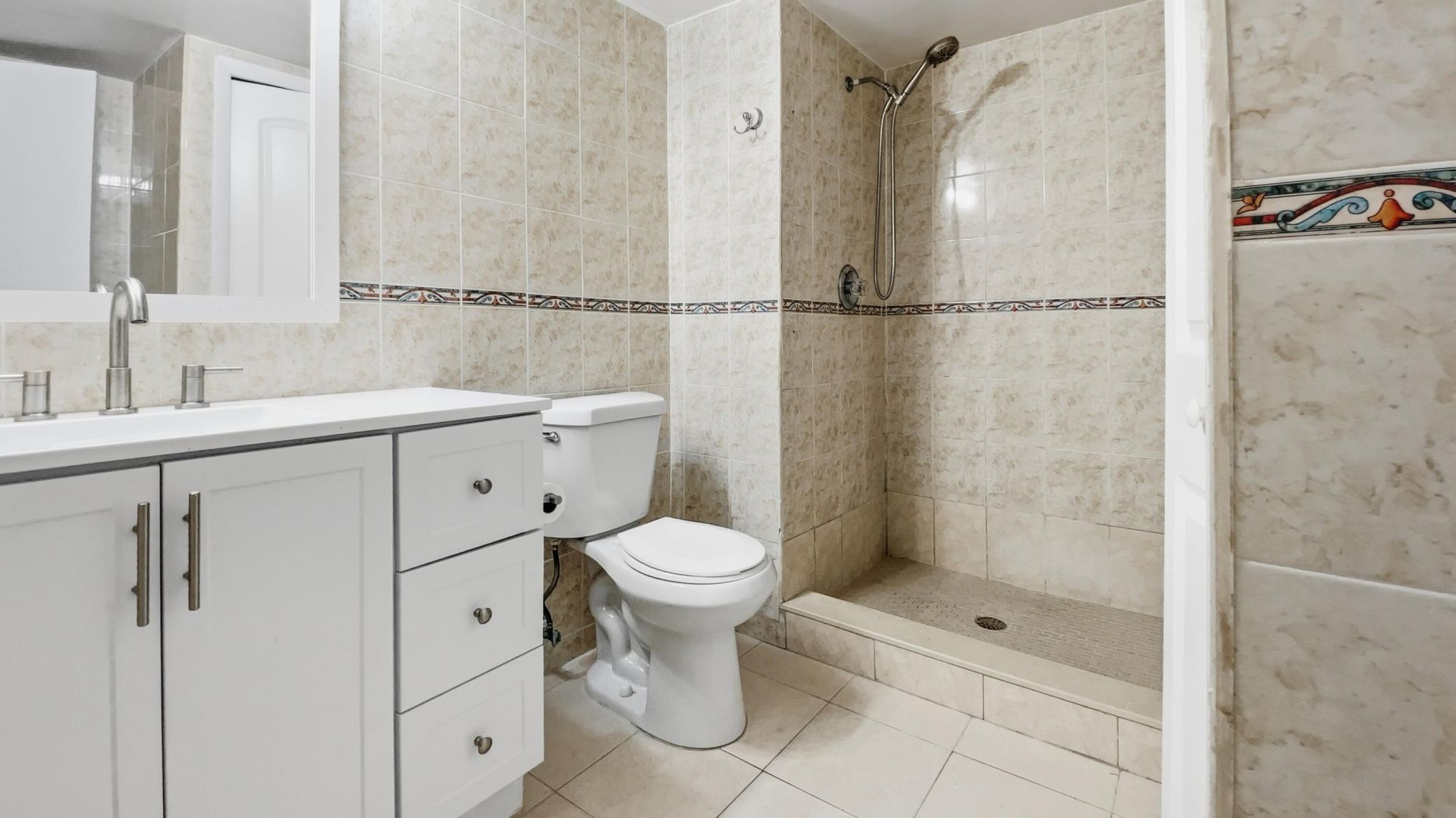 197 Lakeview Drive, Unit 202, Weston, FL 33326 Photo