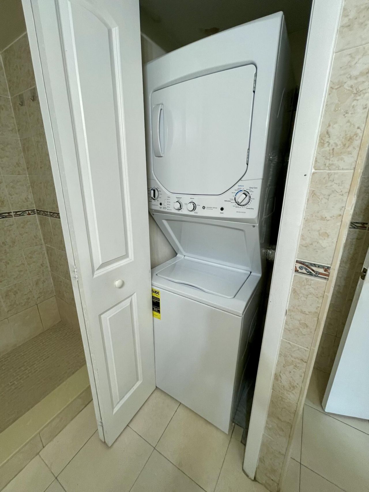197 Lakeview Drive, Unit 202, Weston, FL 33326 Photo