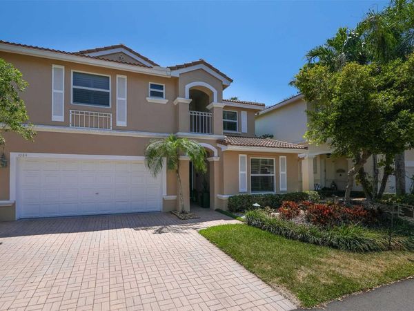 1084 Corkwood Street, Hollywood, FL 33019