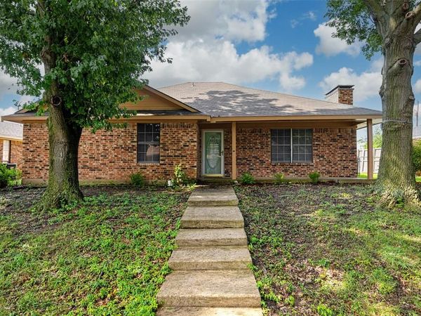 118 Windsor Drive, Wylie, TX 75098