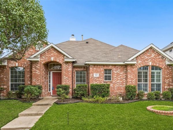 818 Water Oak Drive, Allen, TX 75002