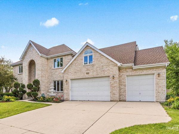1058 Courtland Place, Aurora, IL 60502