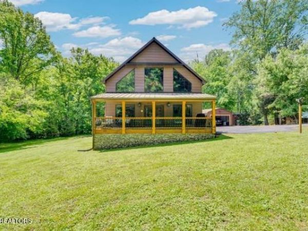 825 Shady Place, Smithville, TN 37166