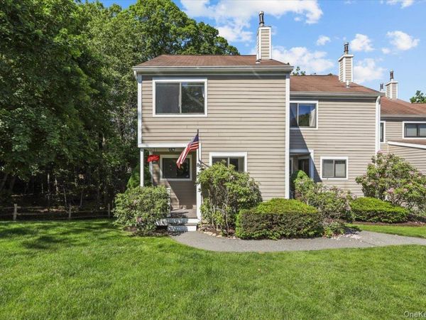 85 Park Drive , Mount Kisco, NY 10549