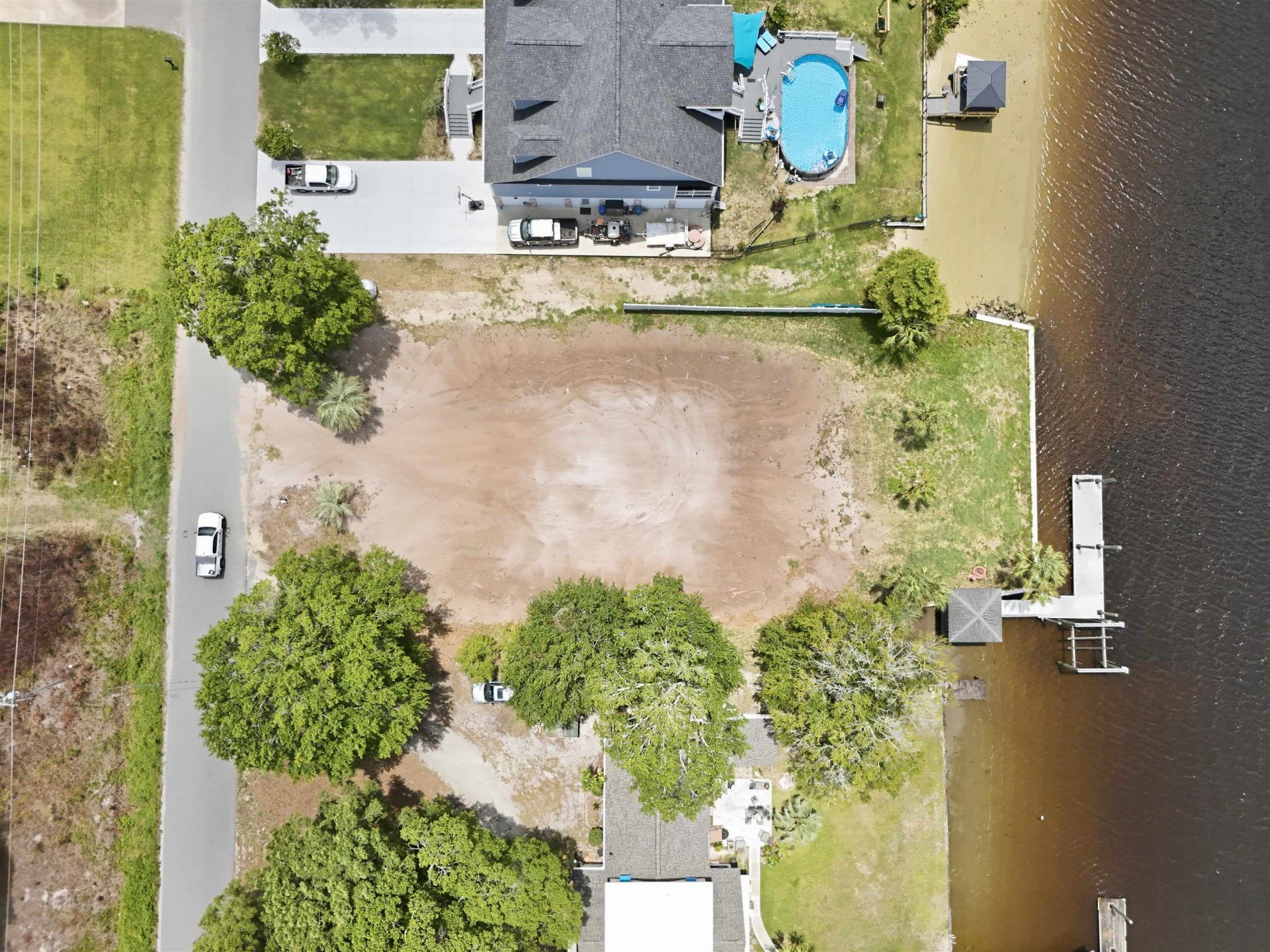 7 Smith Blvd.  Photo 17