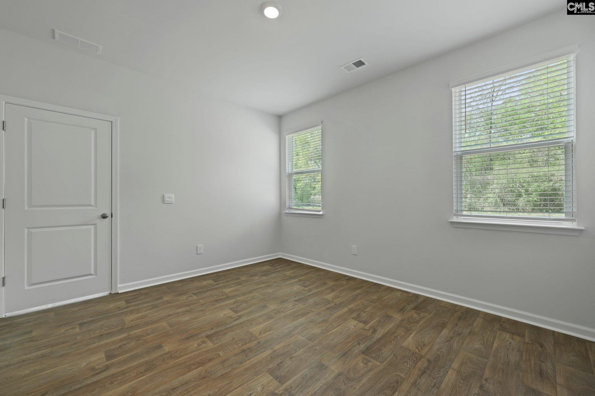 131 Brooks Drive  Photo 18