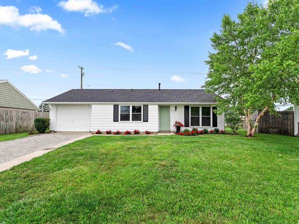 7133 Strawberry Drive, Fort Wayne, IN 46825