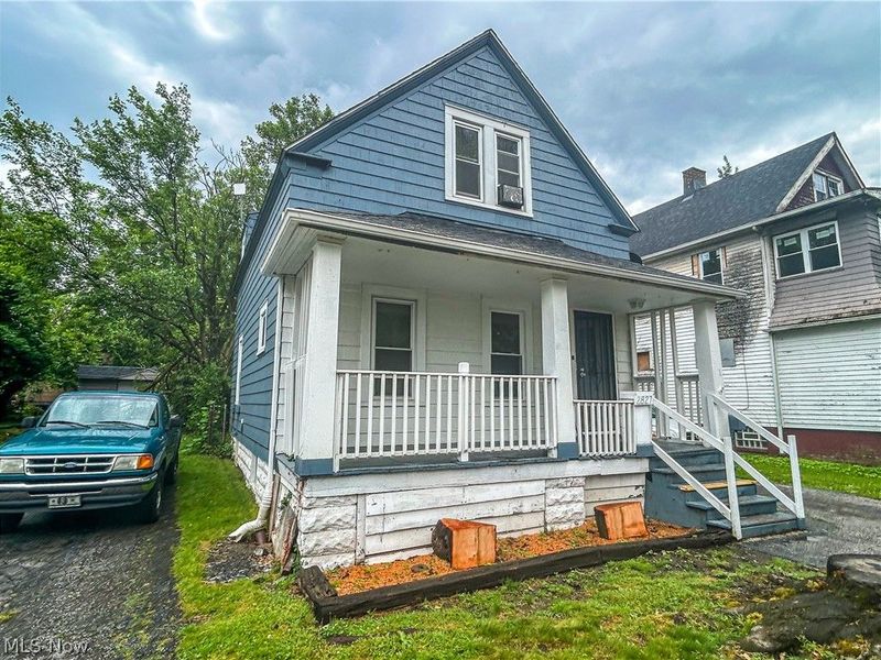 2827 E 119th Street, Cleveland, OH 44120 Photo 3