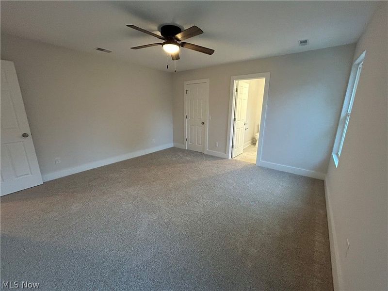 938 East Drive, Sheffield Lake, OH 44054 Photo 16