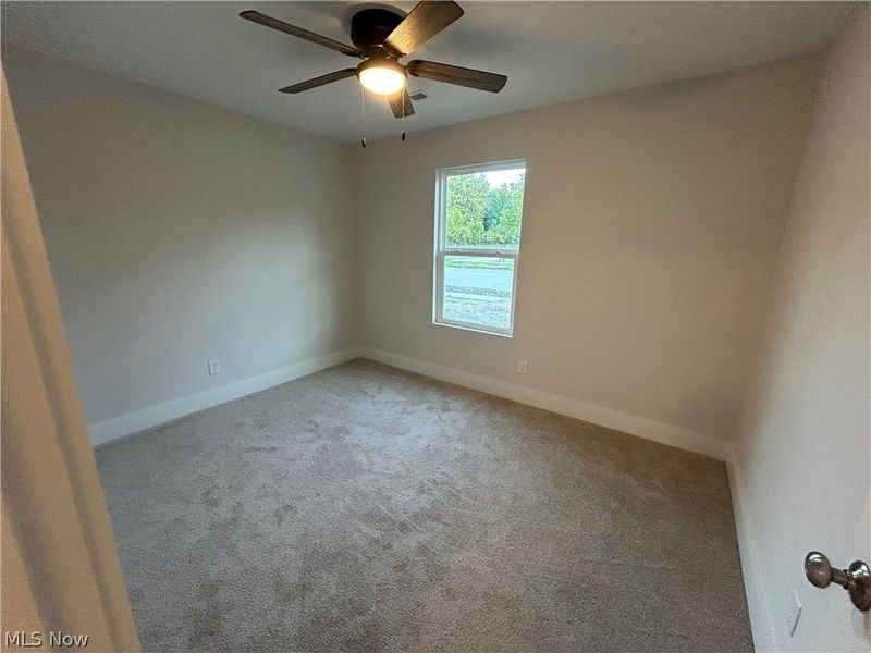 938 East Drive, Sheffield Lake, OH 44054 Photo 8