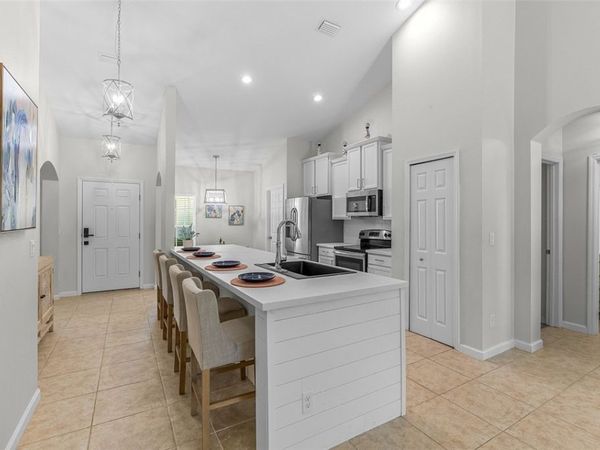 8110 Westfield Circle, Vero Beach, FL 32966