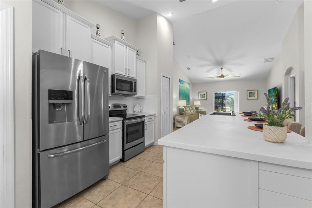 8110 Westfield Circle, Vero Beach, FL 32966 Photo