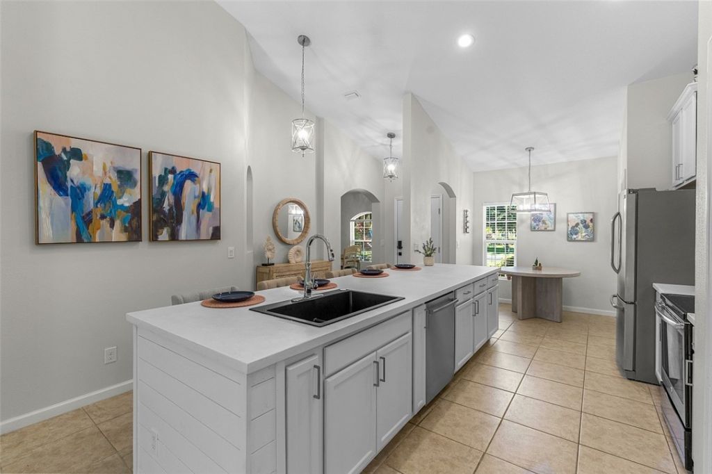 8110 Westfield Circle, Vero Beach, FL 32966 Photo