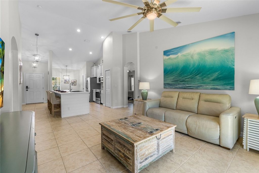 8110 Westfield Circle, Vero Beach, FL 32966 Photo