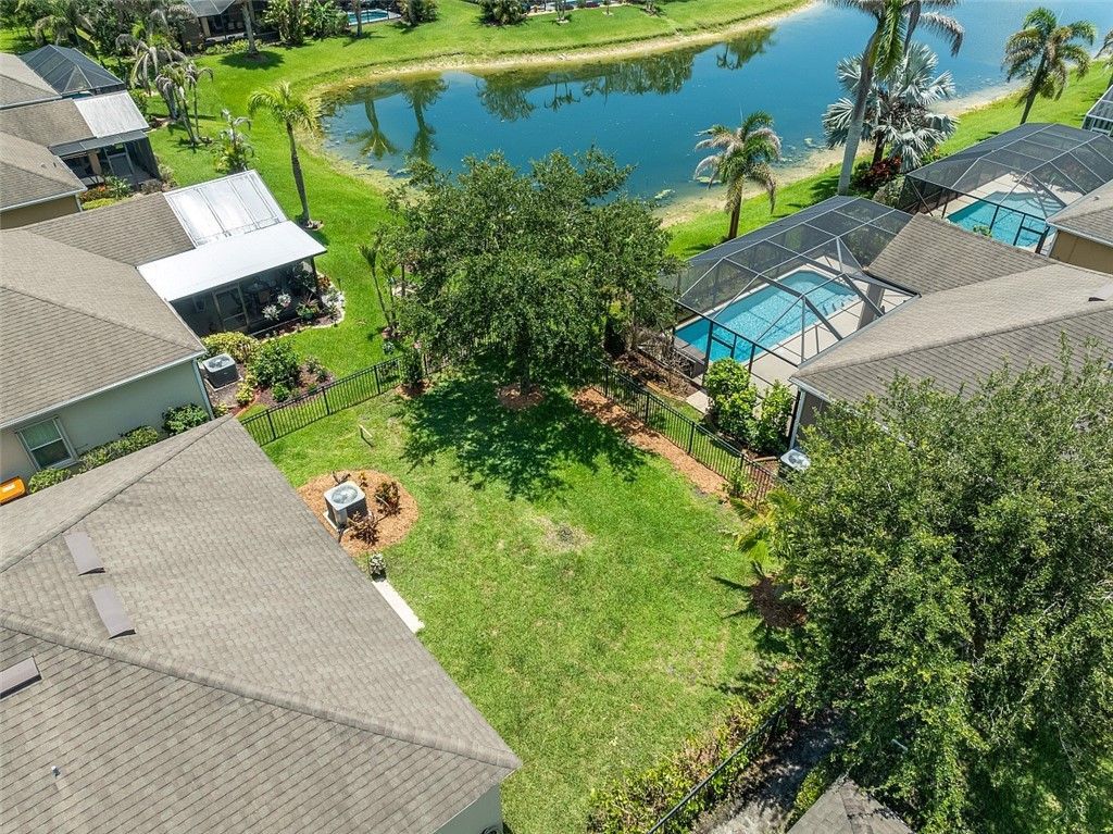 8110 Westfield Circle, Vero Beach, FL 32966 Photo