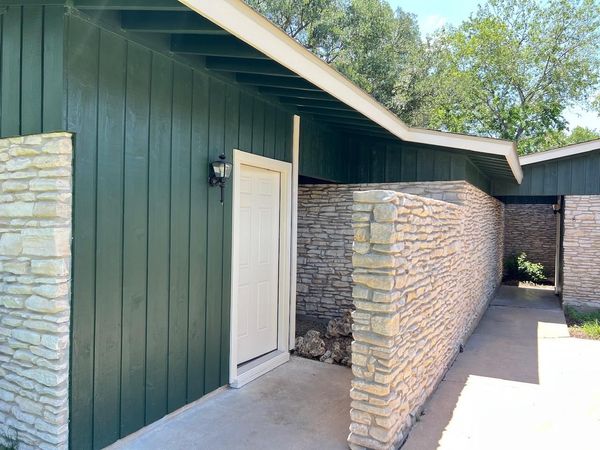 2305 Western Trails BLVD, Unit A, Austin, TX 78745