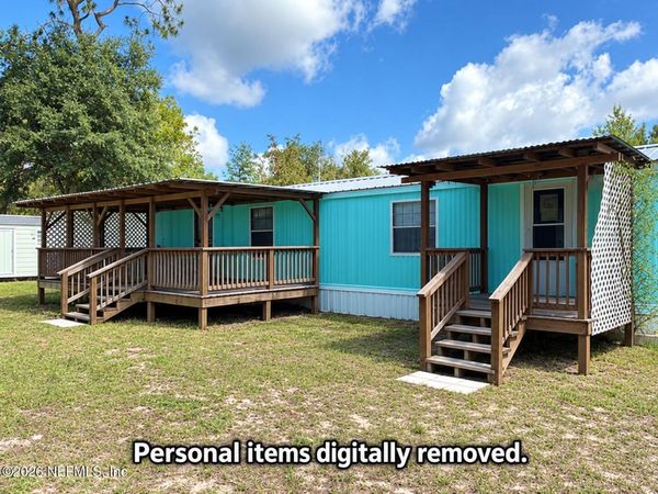 107 WINCHESTER Avenue, Interlachen, FL 32148