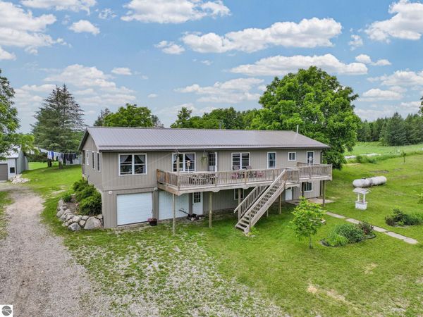6351 33 Road N, Manton, MI 49663