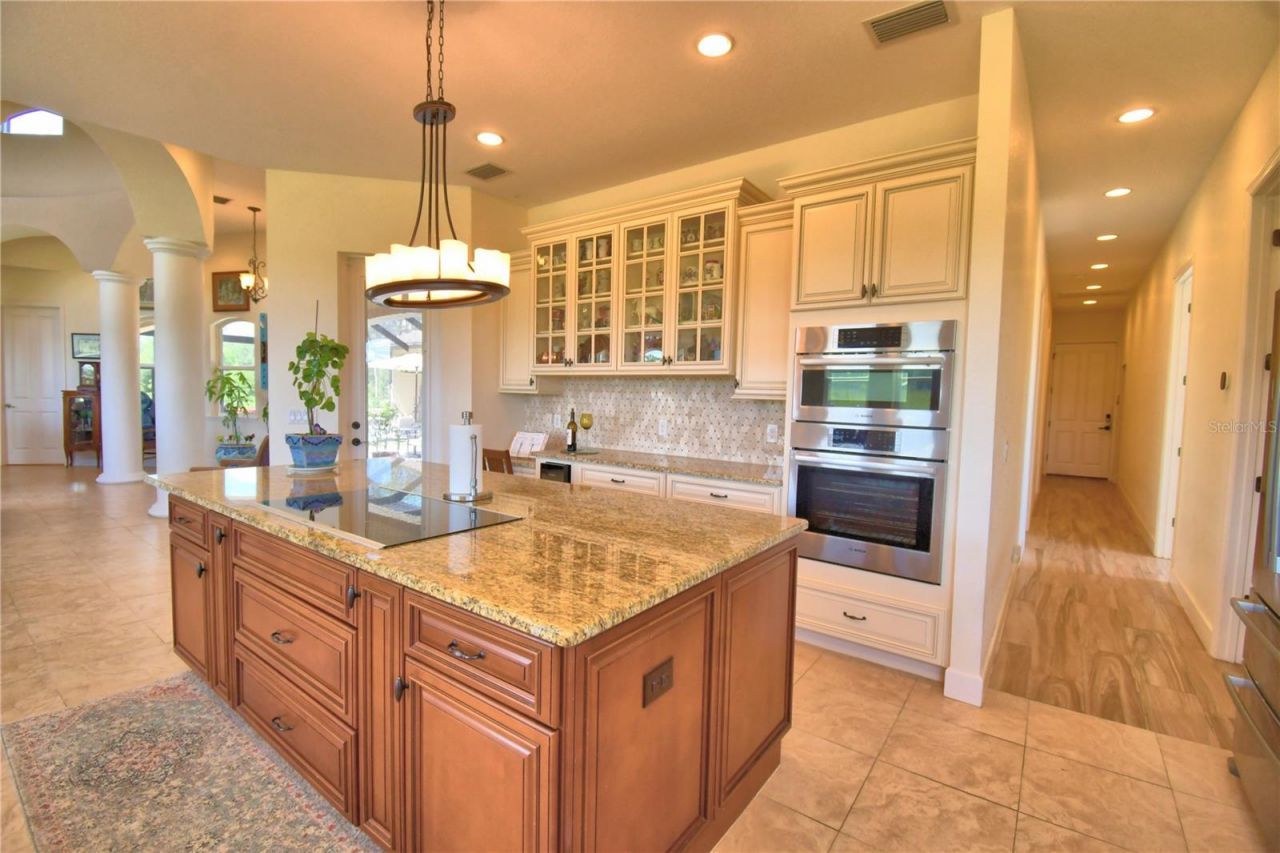 13023 Sweet Hill Rd, Polk City, FL 33868 Photo