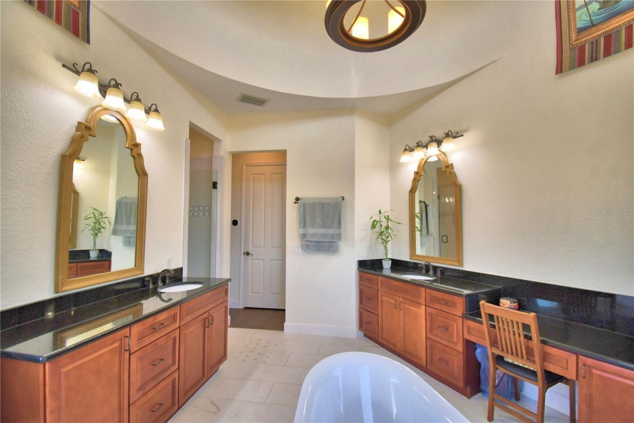 13023 Sweet Hill Rd, Polk City, FL 33868 Photo