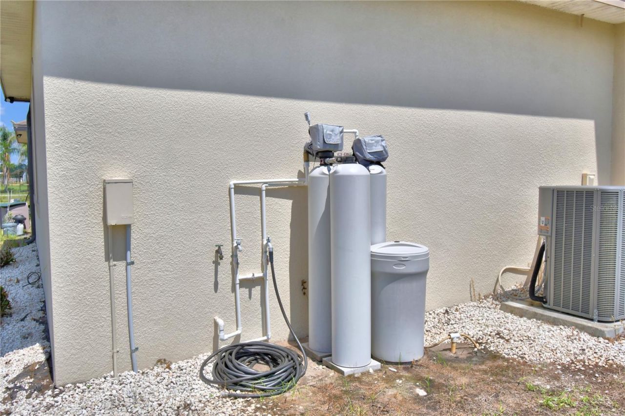 13023 Sweet Hill Rd, Polk City, FL 33868 Photo