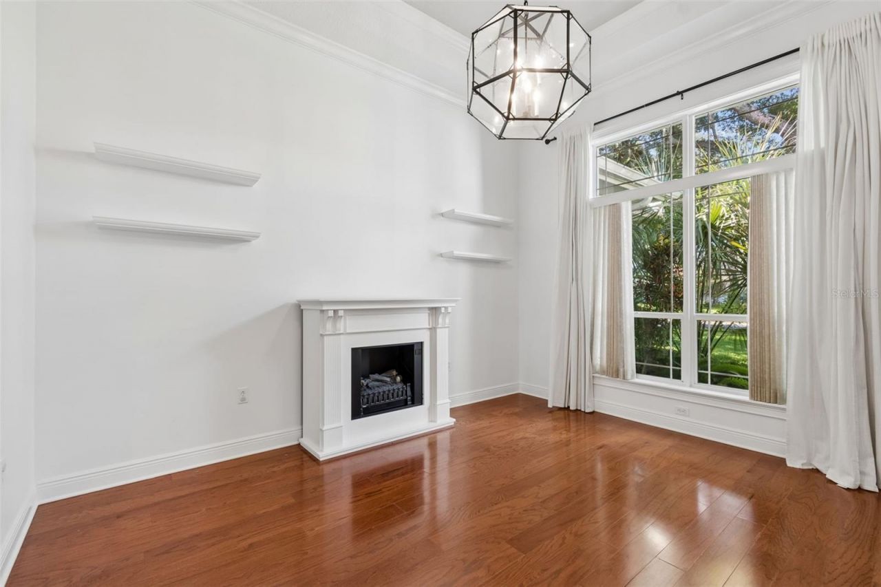 2107 Carroll Landing Drive, Tampa, FL 33612 Photo