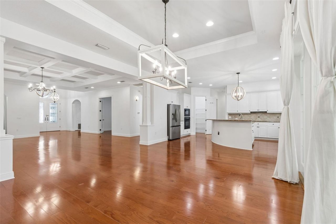 2107 Carroll Landing Drive, Tampa, FL 33612 Photo