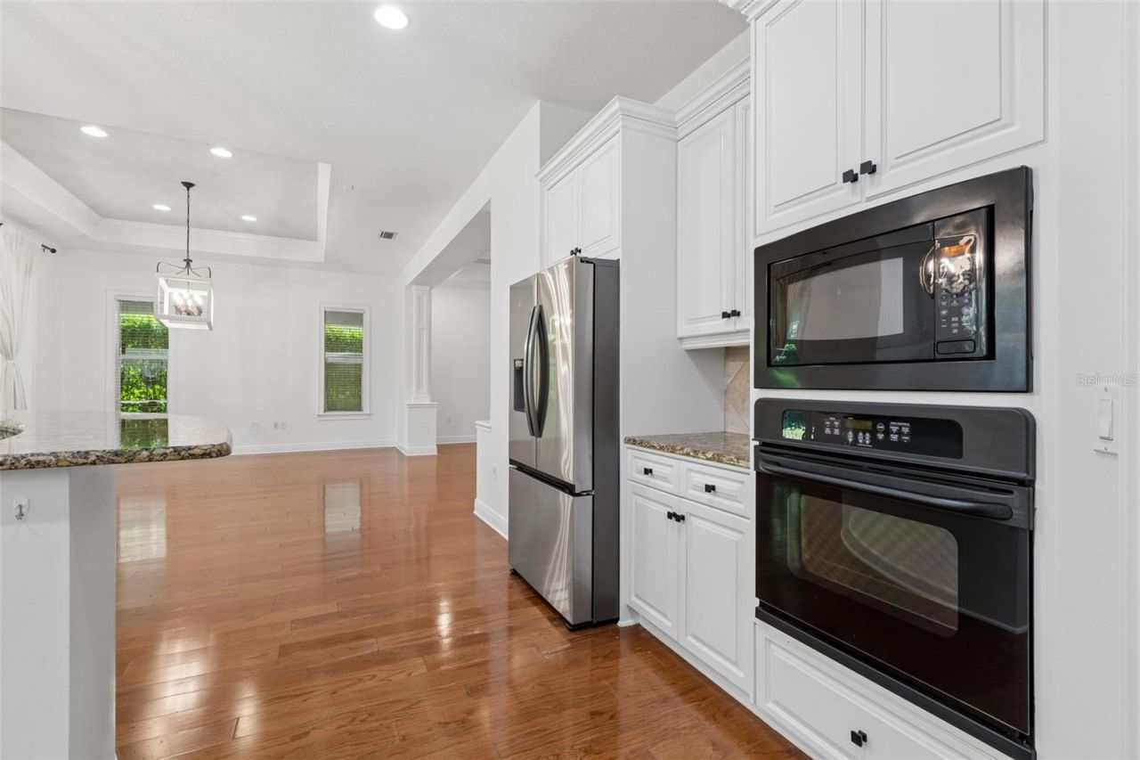 2107 Carroll Landing Drive, Tampa, FL 33612 Photo