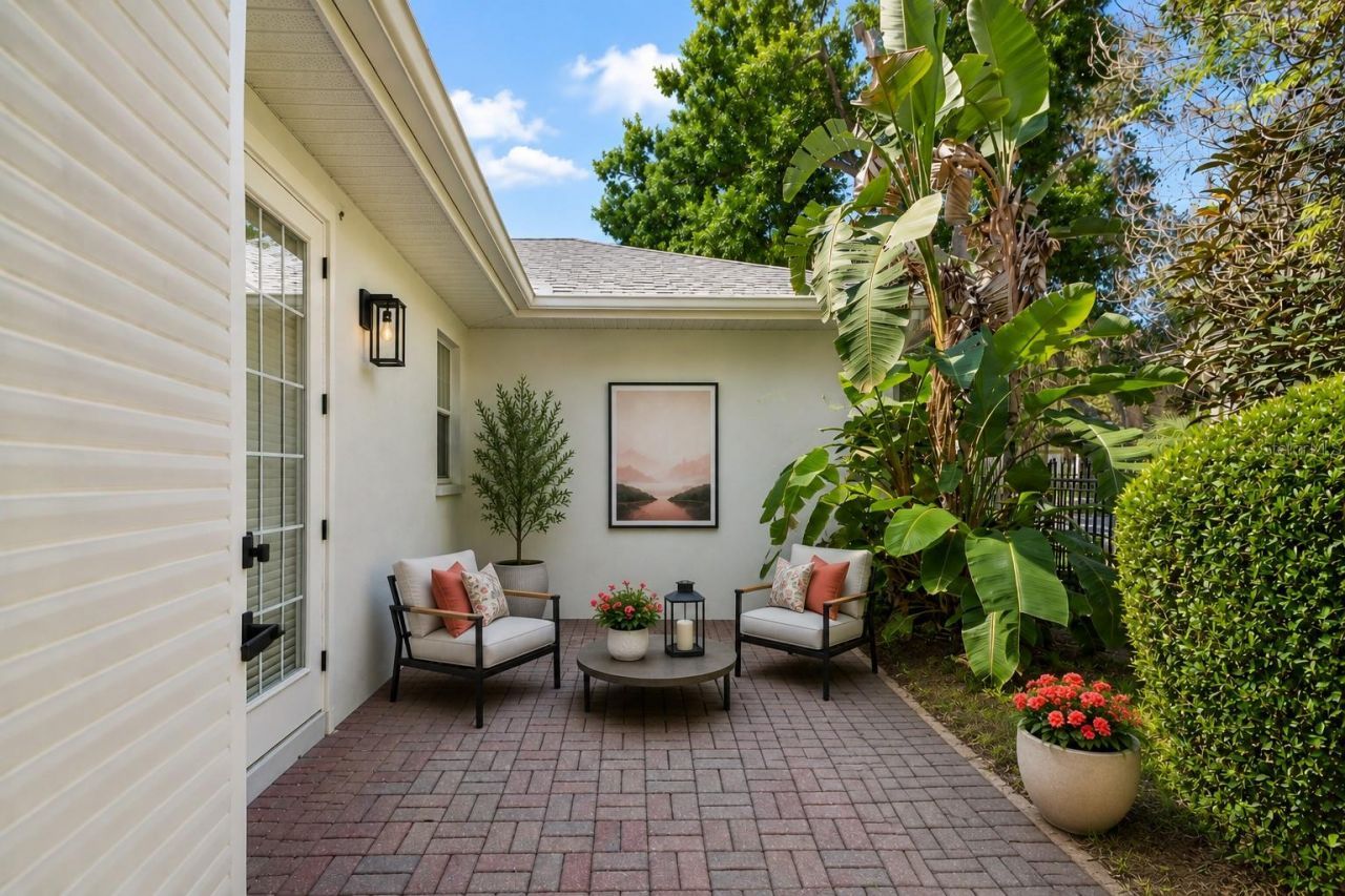 2107 Carroll Landing Drive, Tampa, FL 33612 Photo