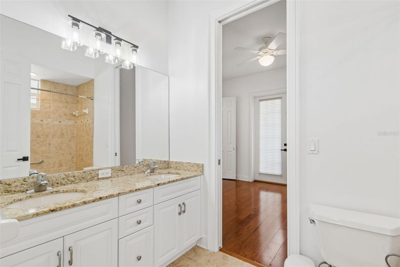 2107 Carroll Landing Drive, Tampa, FL 33612 Photo