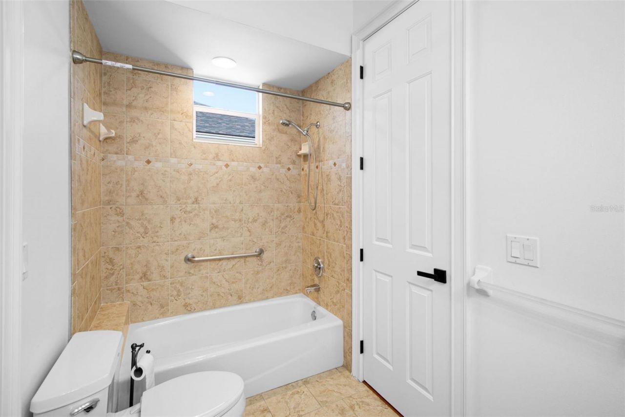 2107 Carroll Landing Drive, Tampa, FL 33612 Photo