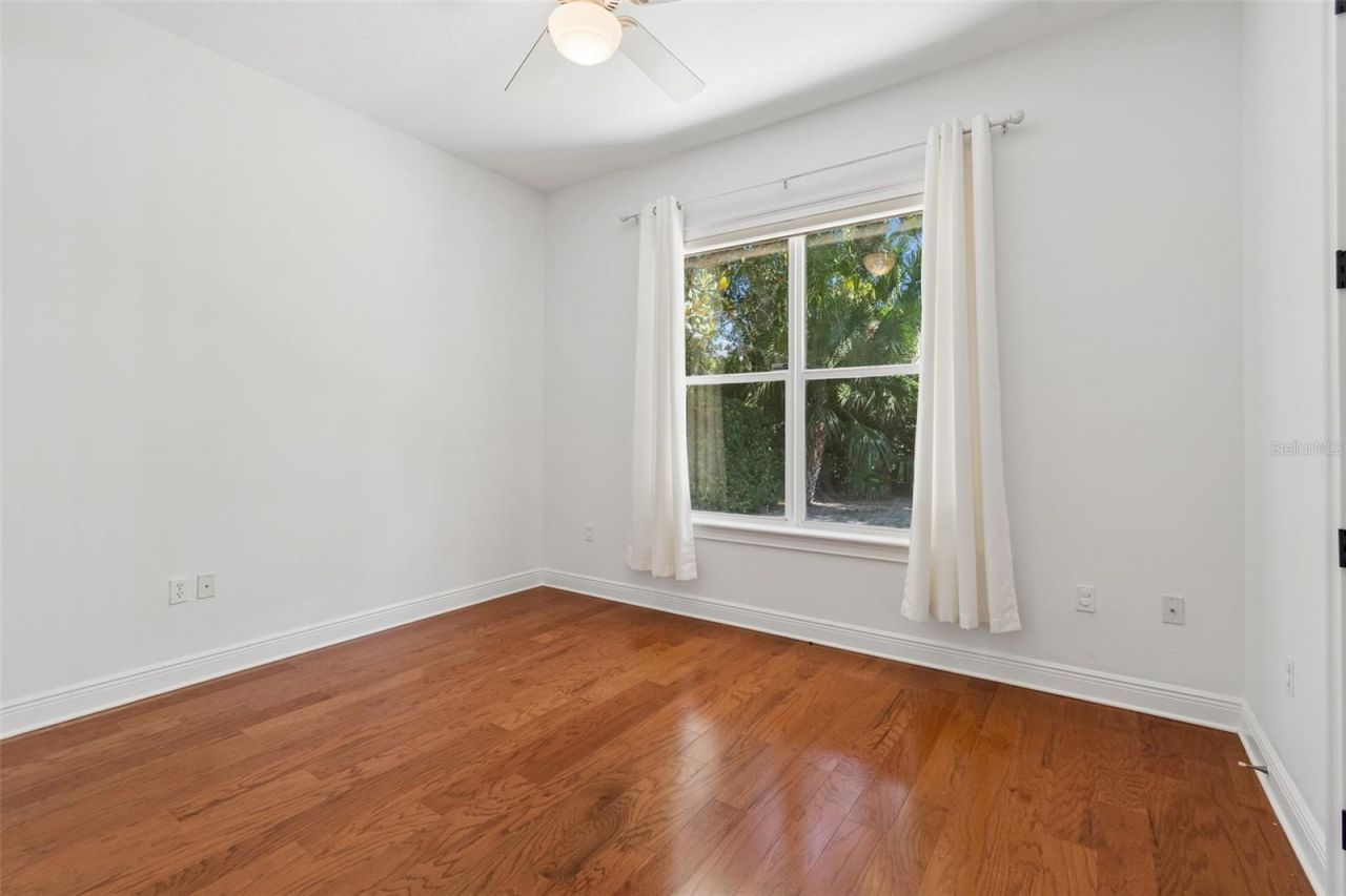 2107 Carroll Landing Drive, Tampa, FL 33612 Photo