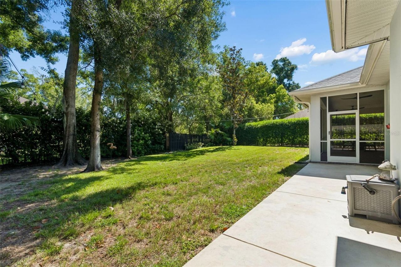 2107 Carroll Landing Drive, Tampa, FL 33612 Photo
