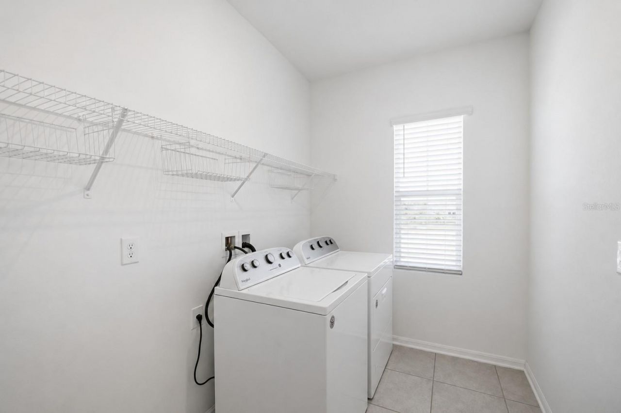 5718 Los Robles Court , Palmetto, FL 34221 Photo