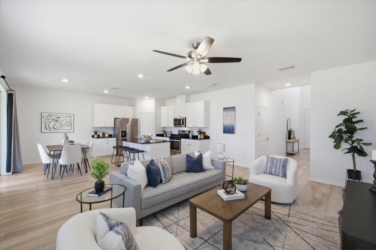 5718 Los Robles Court , Palmetto, FL 34221 Photo