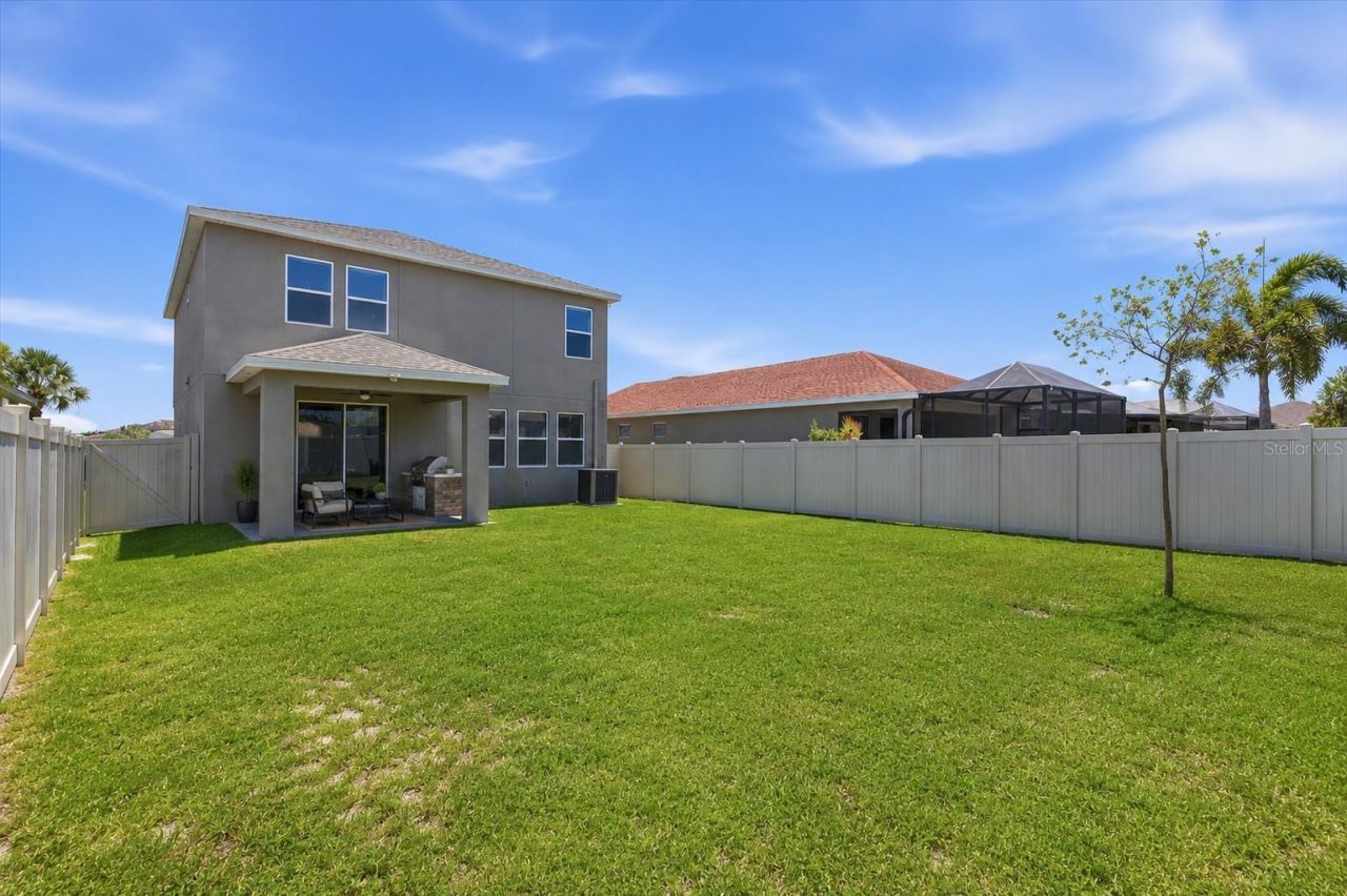 5718 Los Robles Court , Palmetto, FL 34221 Photo