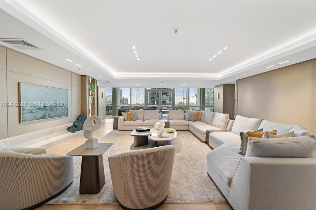 900 Biscayne Blvd, Unit 2312, Miami, FL 33132 Photo