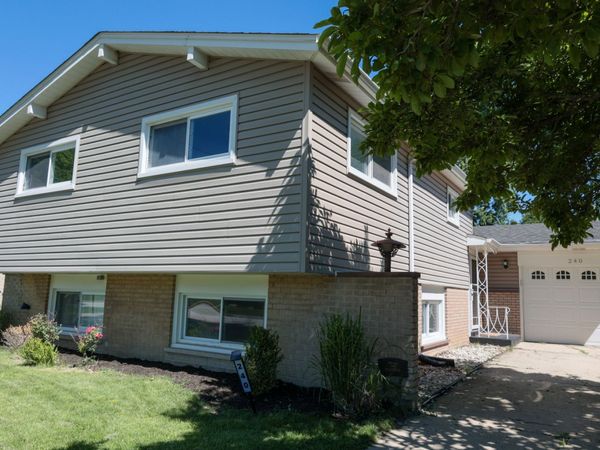 240 Brentwood Drive , Des Plaines, IL 60016