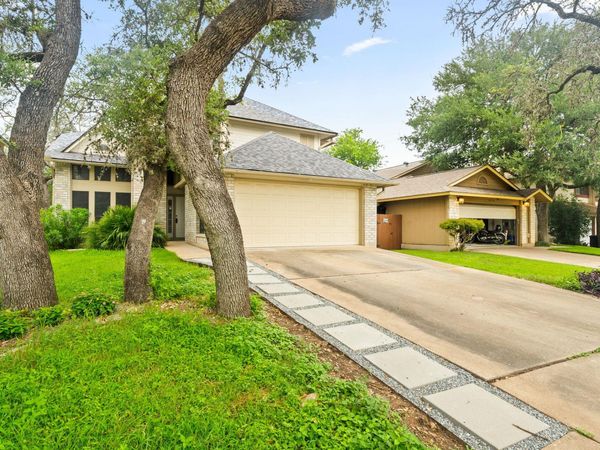 8712 Coastal DR, Austin, TX 78749