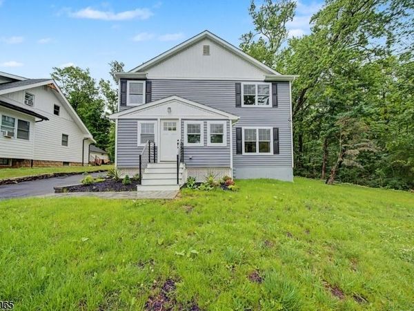 21 Willow Ave, Randolph, NJ 07869
