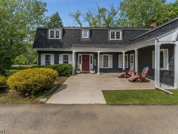 5 Brookfield Way, Mendham, NJ 07945