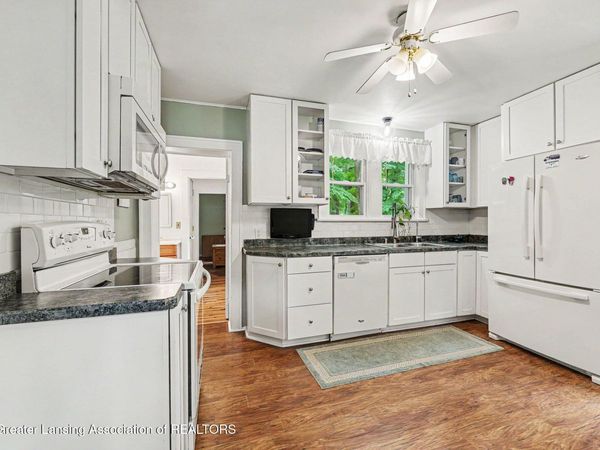 218 N Jackson Street, Hanover, MI 49241