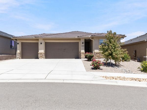 3335 Wolf Tail Loop NE, Rio Rancho, NM 87144