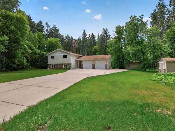 900 Evergreen Trail, Blaine, MN 55014