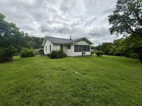 3637 Garner Road , Chattanooga, TN 37406