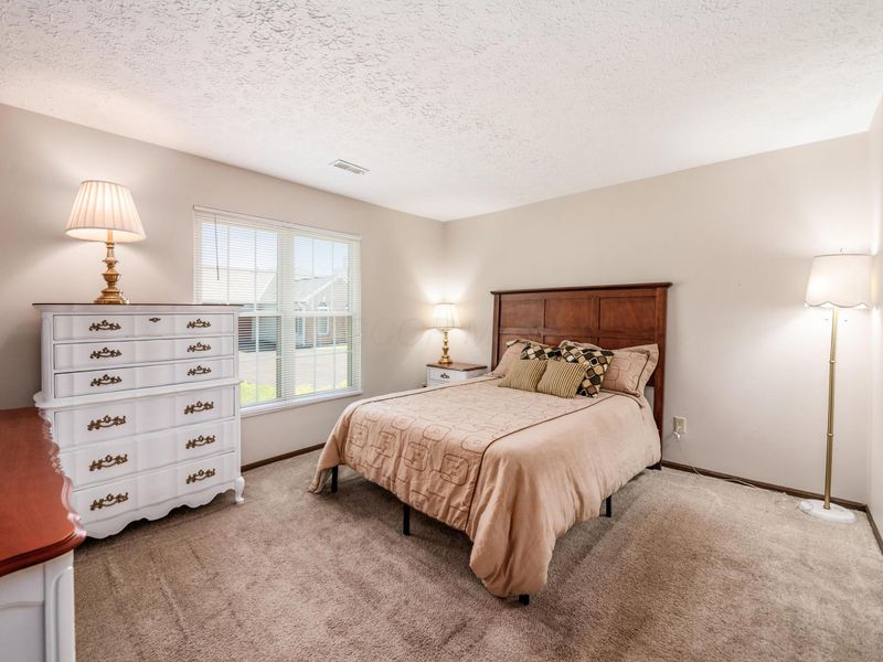 5000 Deer Forest Place, Unit 5000, Westerville, OH 43081 Photo 19