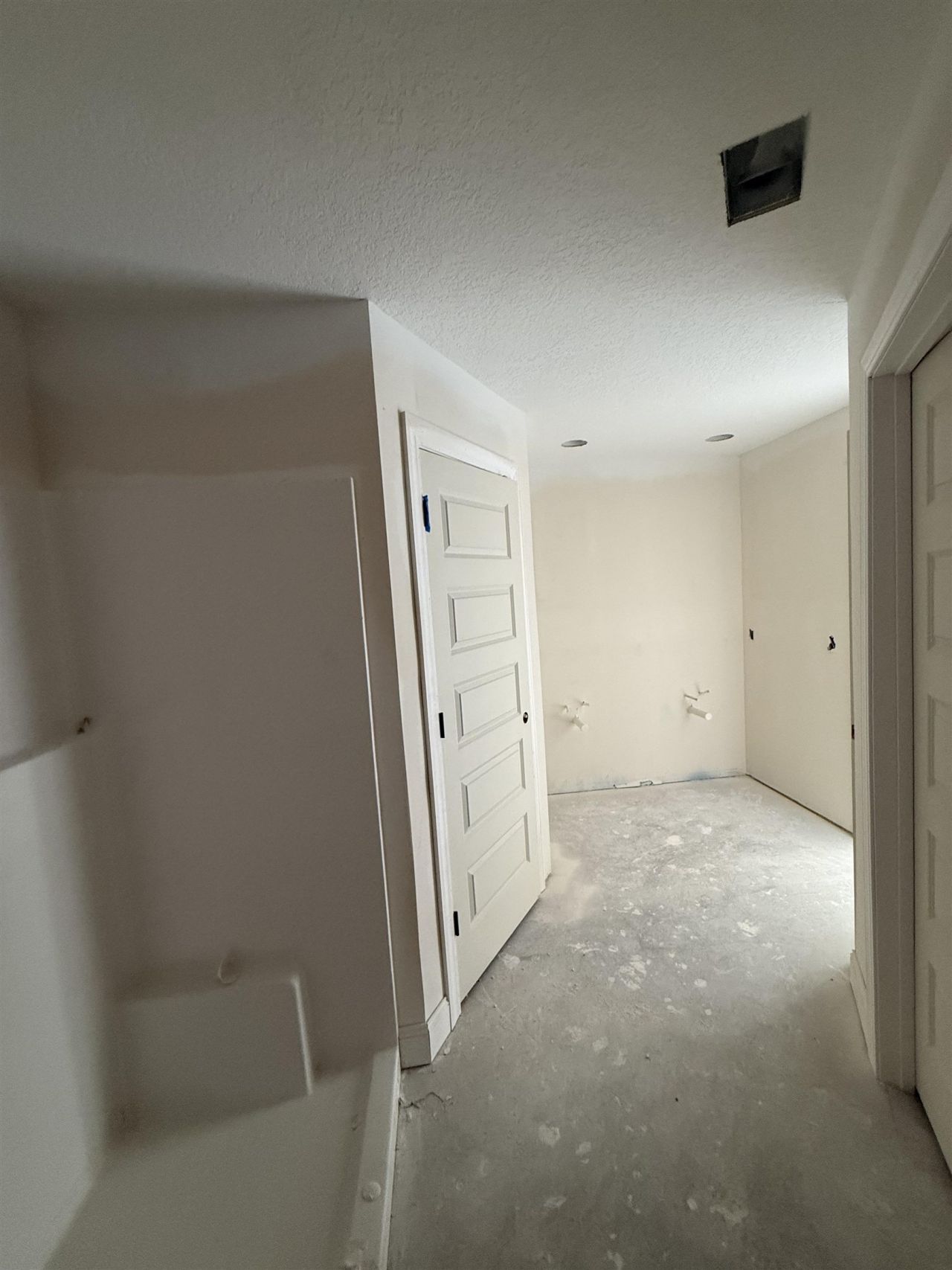 378 Three Curve Rd. Photo 12